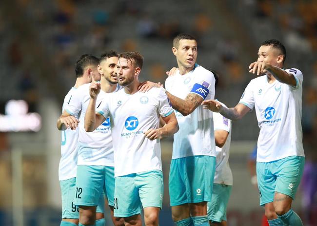 Ngoại binh Na Uy hạnh phúc sau bàn thắng cho CLB Nam Định