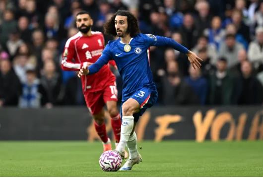 Marc Cucurella đã có pha kiến tạo tuyệt vời cho Estevao Willian. Marc Cucurella da co pha kien tao tuyet voi cho Estevao Willian.