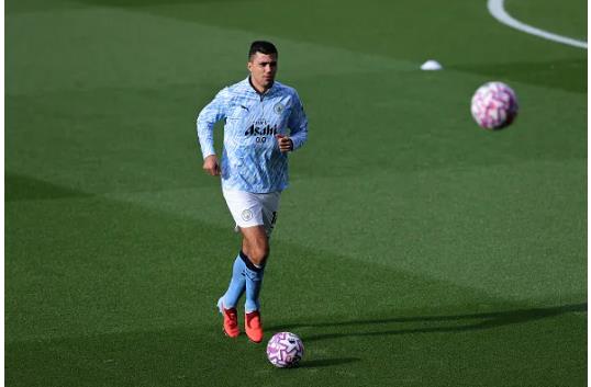 Danny Murphy đánh giá cao tài năng của Rodri. Danny Murphy danh gia cao tai nang cua Rodri.