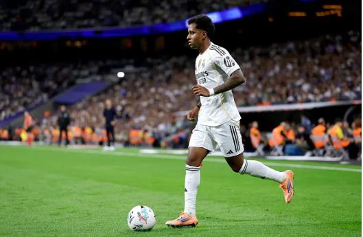 Rodrygo gửi thông điệp tới Arsenal và Liverpool. Rodrygo gui thong diep toi Arsenal va Liverpool.