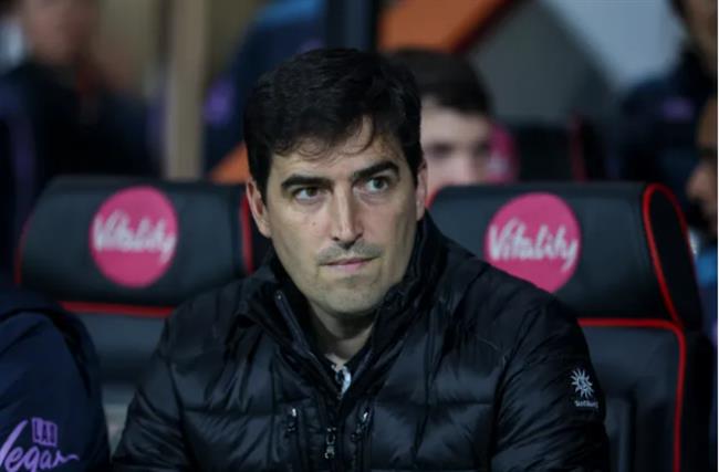 Bournemouth lên tiếng về khả năng Andoni Iraola thay thế Ruben Amorim. Bournemouth len tieng ve kha nang Andoni Iraola thay the Ruben Amorim.