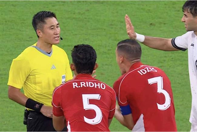 Indonesia phẫn nộ vì quyết định của trọng tài người Trung Quốc