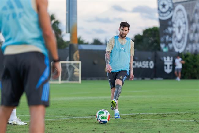 Lionel Scaloni tiết lộ khả năng ra sân của Messi trước Puerto Rico 1 Lionel Scaloni tiết lộ khả năng ra sân của Messi trước Puerto Rico 1