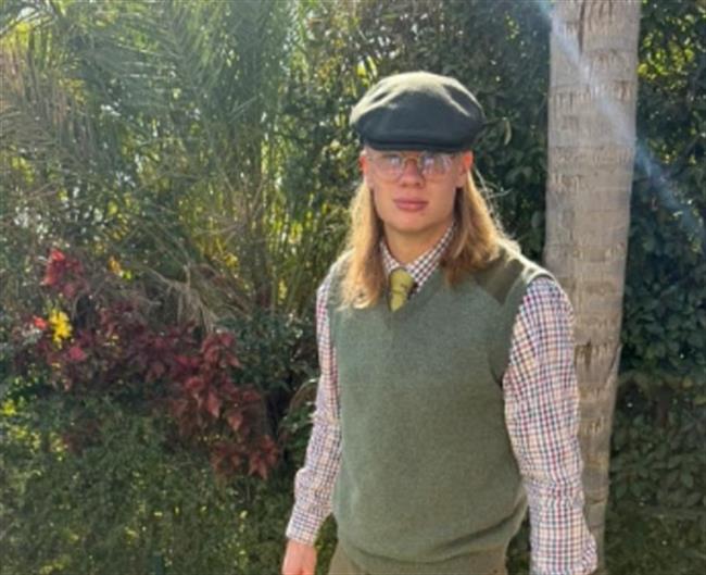 Haaland gây chú ý với gu ăn mặc độc lạ