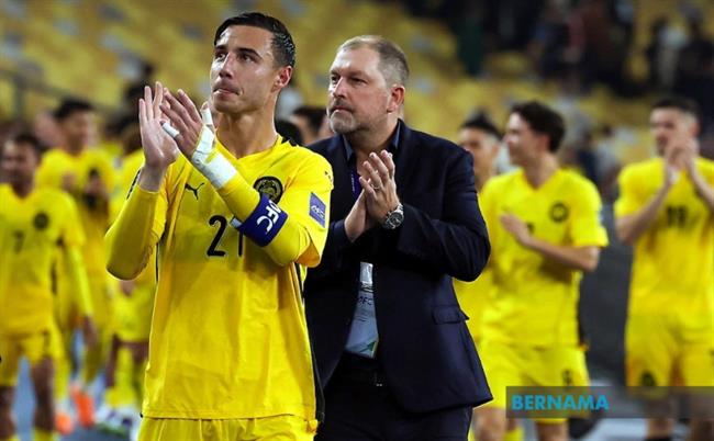 HLV Malaysia tự hào vì các cầu thủ thi đấu vì màu cờ sắc áo