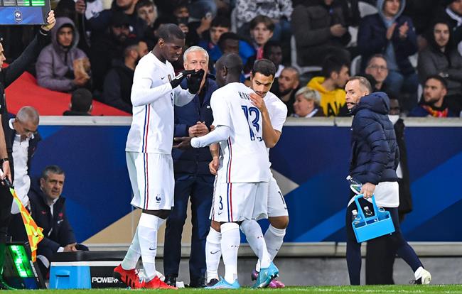 Paul Pogba hội ngộ với NGolo Kante tại Trung Đông 1 Paul Pogba hội ngộ với NGolo Kante tại Trung Đông 1