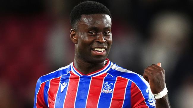 Marc Guehi từ chối gia hạn, sẵn sàng rời Crystal Palace năm sau