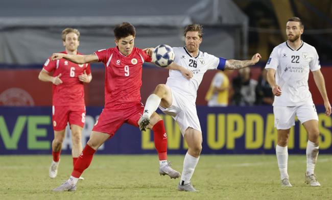 CLB CAHN duy trì ngôi đầu nhờ trận đấu khó tin giữa Taipo và Beijing