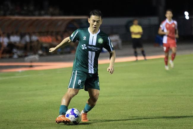 Thăng hoa tại CLB, Minh Vương liệu có suất trên tuyển?