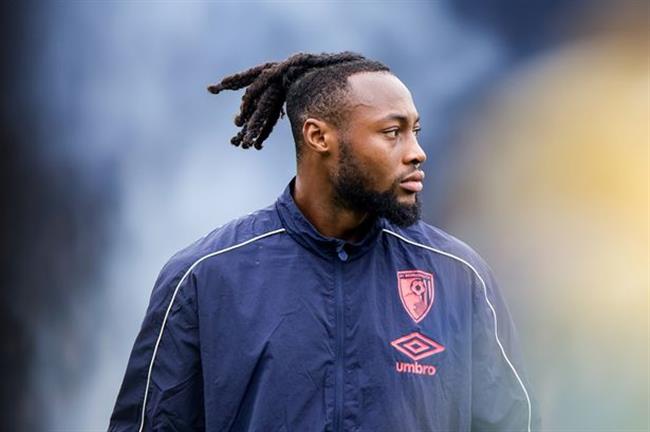 Antoine Semenyo nhận lời cảnh báo nếu rời Bournemouth. Antoine Semenyo nhan loi canh bao neu roi Bournemouth.