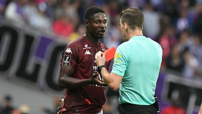 Nhận định Lille vs Metz (21h00 ngày 2610) Bắt nạt đội bét bảng 2 Nhận định Lille vs Metz (21h00 ngày 2610) Bắt nạt đội bét bảng 2