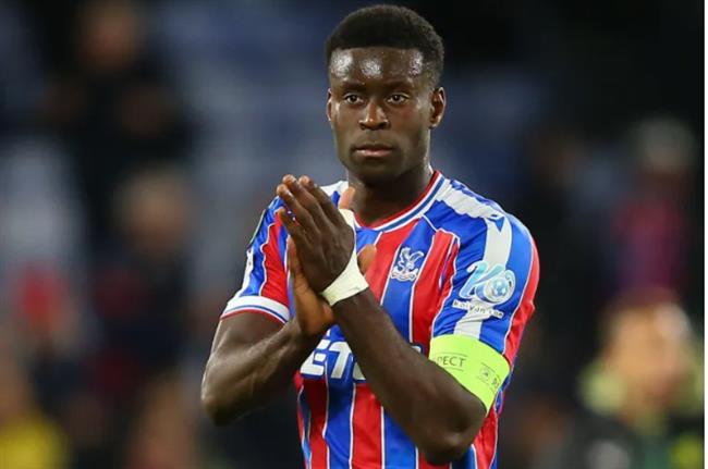 Real Madrid tự tin trong việc chiêu mộ Marc Guehi. Real Madrid tu tin trong viec chieu mo Marc Guehi.