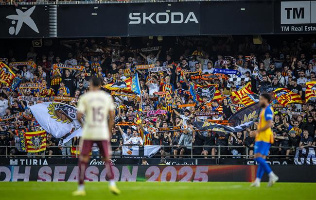 Nhận định Real Madrid vs Valencia (3h00 ngày 211) Củng cố ngôi đầu 2 Nhận định Real Madrid vs Valencia (3h00 ngày 211) Củng cố ngôi đầu 2