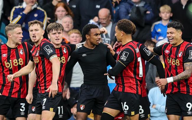 Có một Bournemouth thăng hoa dù bán gần hết trụ cột