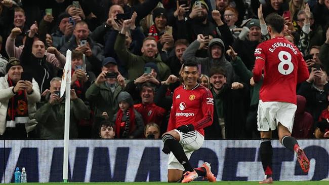 “Các hậu vệ cánh của MU cần hỗ trợ tấn công tốt hơn”