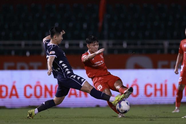 HLV Lê Huỳnh Đức chỉ ra vấn đề khiến CATP.HCM thua ngược Hải Phòng