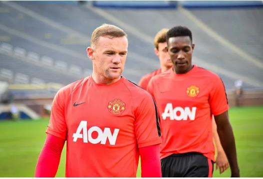 Wayne Rooney muon MU ky lai hop dong voi Danny Welbeck.