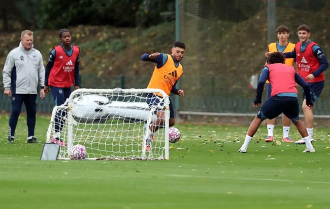 Oxlade-Chamberlain và sự khắc nghiệt của bóng đá đỉnh cao