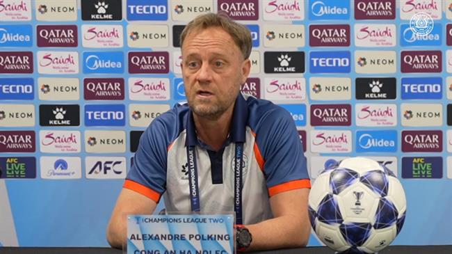 HLV Polking muốn CLB CAHN giữ vững ngôi đầu tại AFC Champions League 2