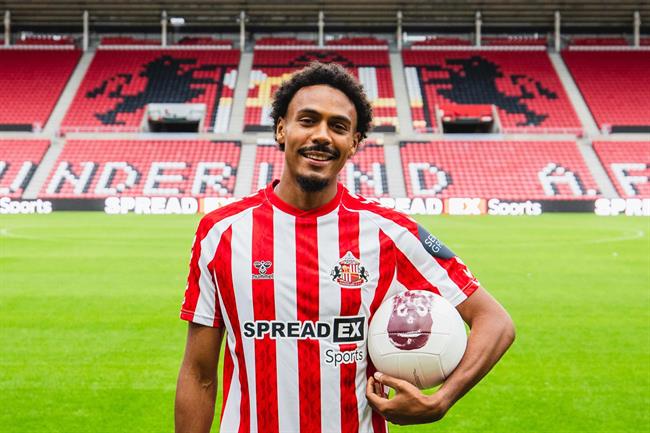 Tiểu sử tiền đạo Wilson Isidor