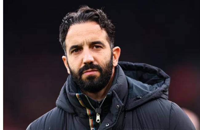 MU được khuyên nên mua thêm hậu vệ cánh vào tháng 1