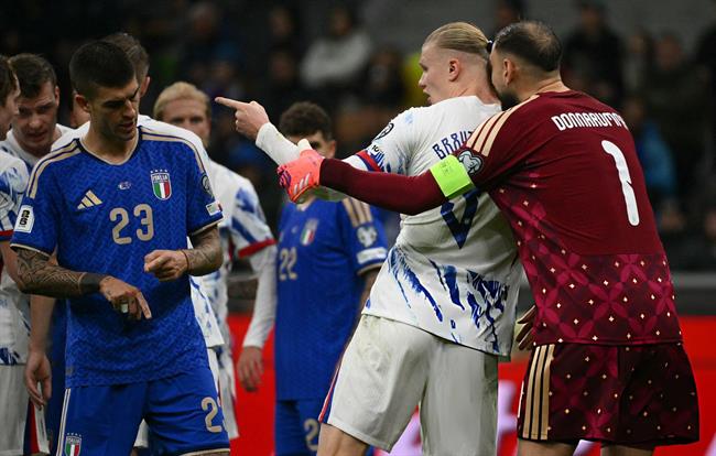 Erling Haaland ghi cú đúp sau khi bị đối thủbóp mông 1 Erling Haaland ghi cú đúp sau khi bị đối thủbóp mông 1