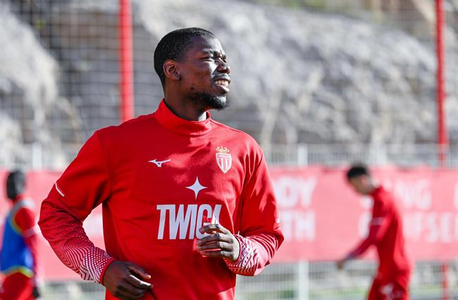 Paul Pogba chính thức trở lại đội hình AS Monaco