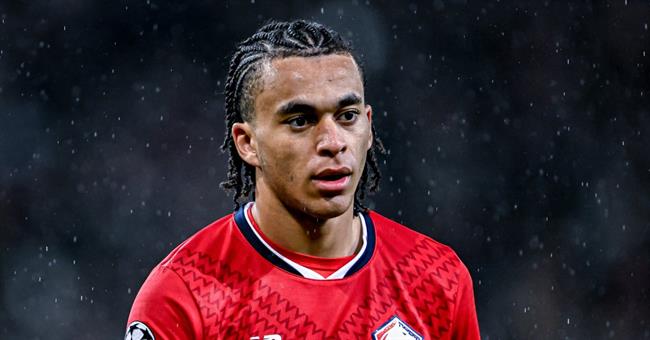 Tiểu sử tiền vệ Ethan Mbappe của Lille
