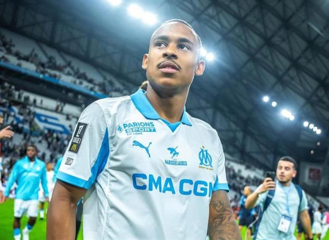 Tiểu sử tiền vệ Igor Paixao