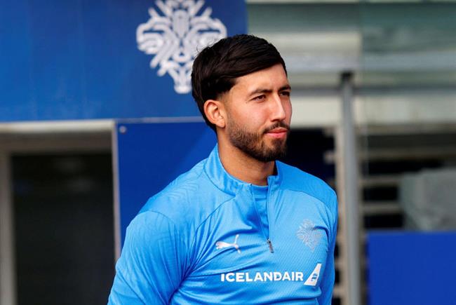 Tiểu sử cầu thủ Mikael Egill Ellertsson