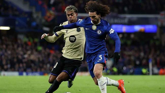 Hansi Flick nhắn Lamine Yamal quên ngay trận thua Chelsea