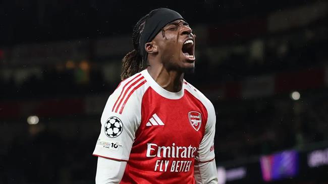 Arteta: Phản ứng dữ dội của NHM tạo động lực lớn cho Noni Madueke