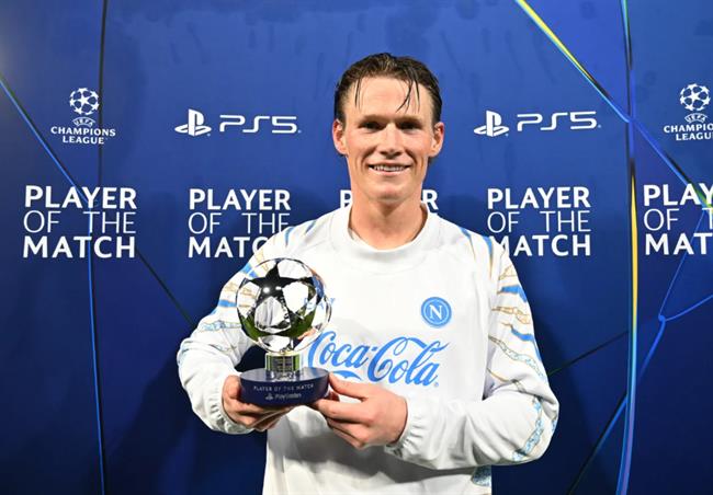 Scott McTominay duoc khuyen nen cap ben Real hoac Barca thay vi tro lai EPL.