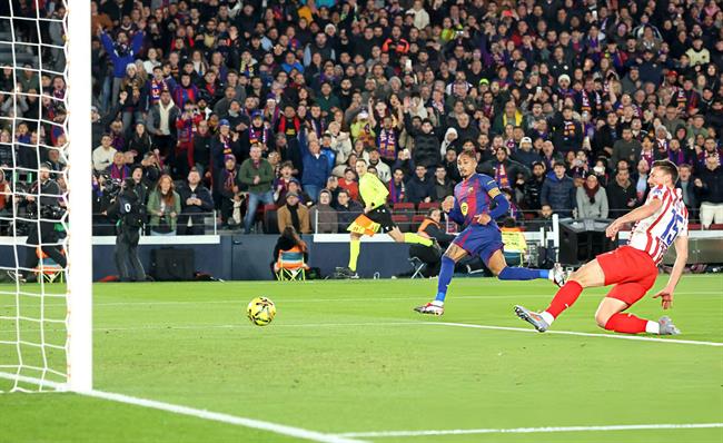 Diego Simeone không hiểu sao Raphinha không giành được QBV 1