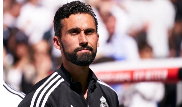 Alvaro Arbeloa có thể dẫn dắt Real thay Xabi Alonso. Alvaro Arbeloa co the dan dat Real thay Xabi Alonso.