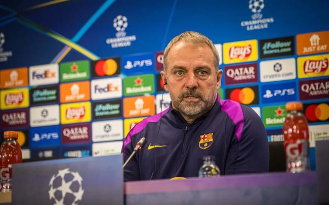 Hansi Flick không khó chịu trước thái độ vùng vằng của Yamal