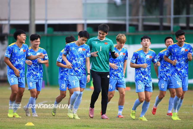 Thủ môn Trung Kiên: U22 Philippines rất mạnh