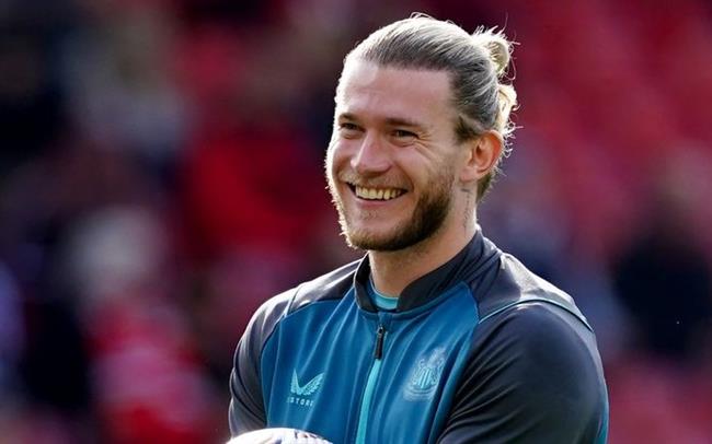 Thủ thành Karius "tái sinh" thần kỳ từ bờ vực giải nghệ