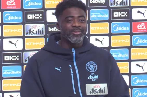 Họp báo thay Pep Guardiola Kolo Toure ca ngợi Arsenal. Hop bao thay Pep Guardiola Kolo Toure ca ngoi Arsenal.