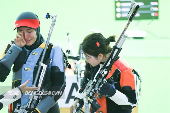 Mộng Tuyền khiến 2 xạ thủ Indonesia bật khóc
