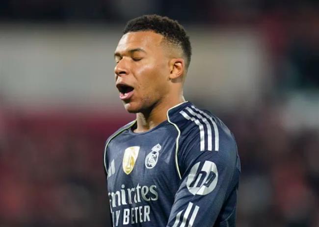 Nhận định Alaves vs Real Madrid (3h00 ngày 1512) Mệnh lệnh phải thắng 2 Nhận định Alaves vs Real Madrid (3h00 ngày 1512) Mệnh lệnh phải thắng 2