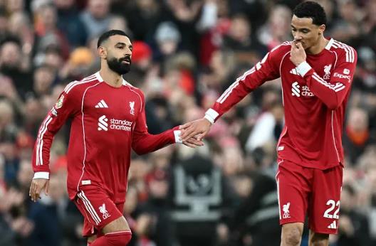 Hugo Ekitike đề cao tinh thần chuyên nghiệp của Mo Salah 1 Hugo Ekitike đề cao tinh thần chuyên nghiệp của Mo Salah 1