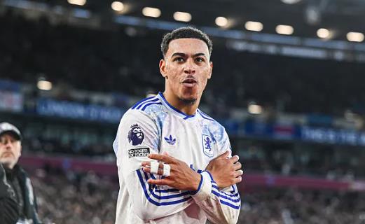 Morgan Rogers lập cú đúp trước West Ham. Morgan Rogers lap cu dup truoc West Ham.