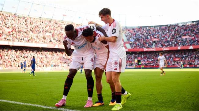 Nhận định Alaves vs Sevilla (03h00 ngày 1812) Cân tài cân sức 2 Nhận định Alaves vs Sevilla (03h00 ngày 1812) Cân tài cân sức 2