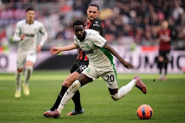 Nhận định Napoli vs AC Milan (2h00 ngày 1912) Vé chung kết cho ai 2