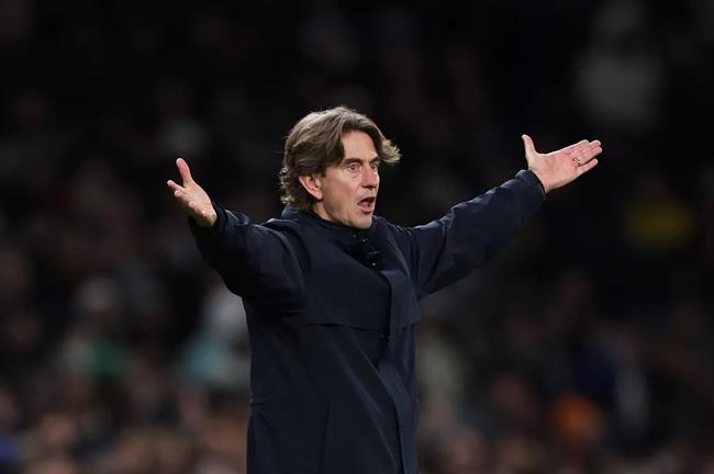 Sa thải Thomas Frank không thể giúp Tottenham giải quyết vấn đề