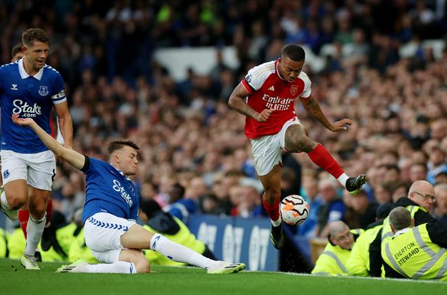 Jamie Carragher và Ian Wright dự đoán kết quả trận Everton vs Arsenal