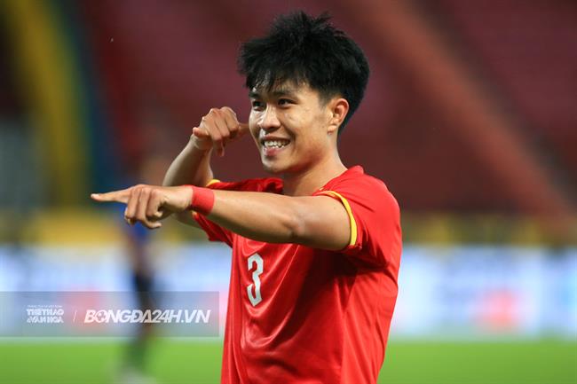 Tuyển thủ U23 Việt Nam Phạm Lý Đức rời CAHN