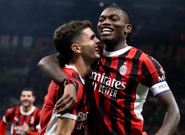 Nhận định AC Milan vs Hellas Verona (18h30 ngày 2812) 3 điểm cho chủ nhà 1