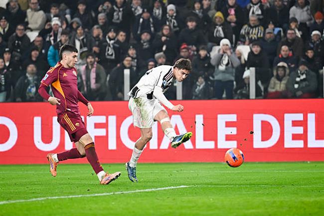 Nhận định Roma vs Genoa (2h45 ngày 3012) Tiếp tục bám đuổi 1